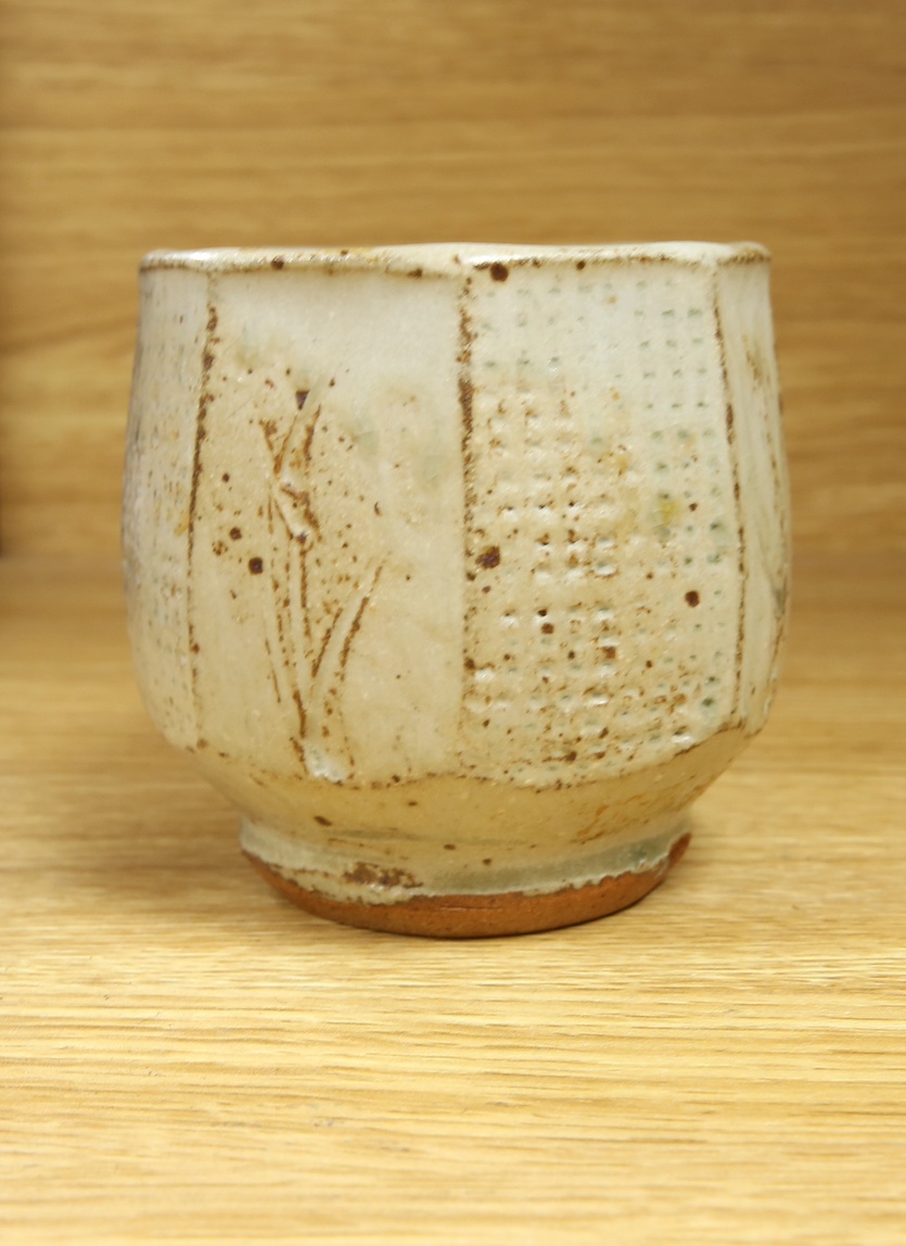 Phil Rogers (1951-2020), a studio pottery octagonal yunomi, 9cm. Condition - good, some crazing visible to interior